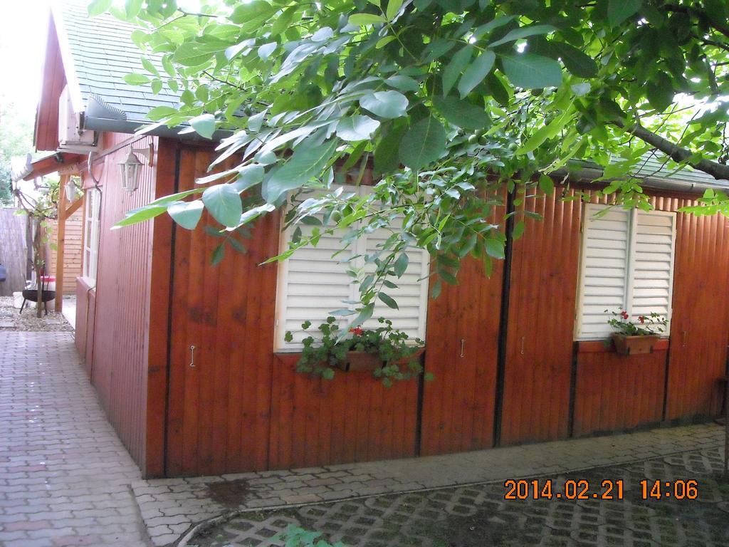 Demeter Apartman Hajdúszoboszló Camera foto